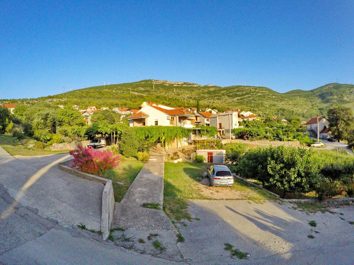 Apartman Spirto Trebinje Eksteriør bilde