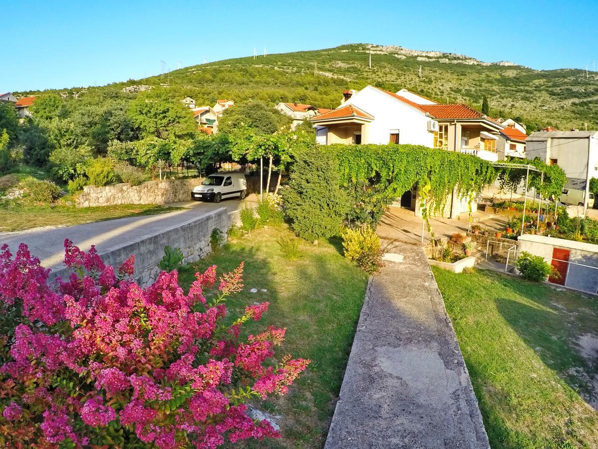 Apartman Spirto Trebinje Eksteriør bilde