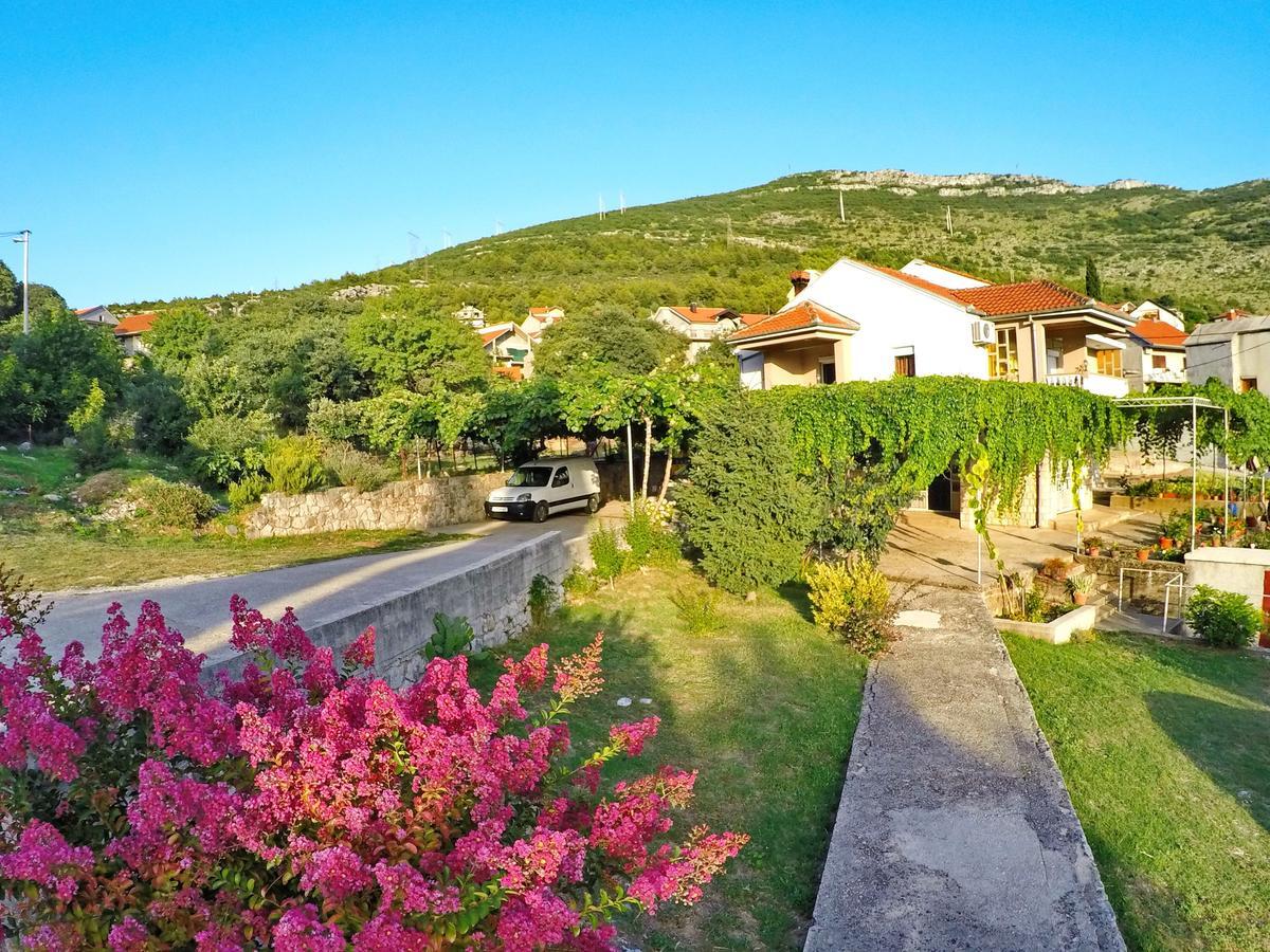 Apartman Spirto Trebinje Eksteriør bilde